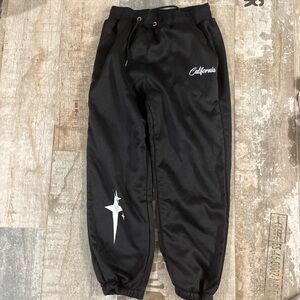 Black Star Pants #black #pants #stars